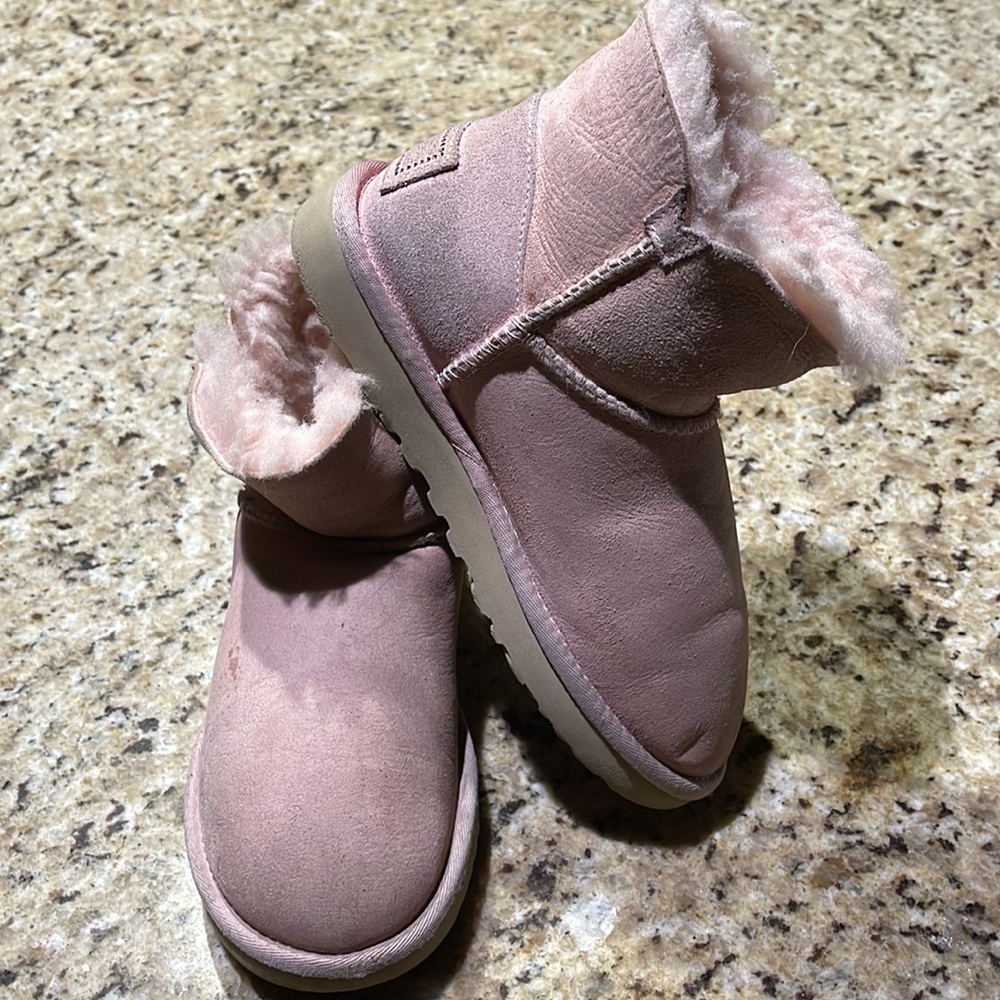 UGG Mini Bailey Button Bling - Picture 7 of 10